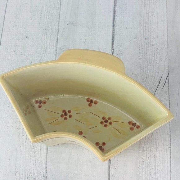 Temptations Accents Temptation By Tara Old World Yellow 8 Ounce